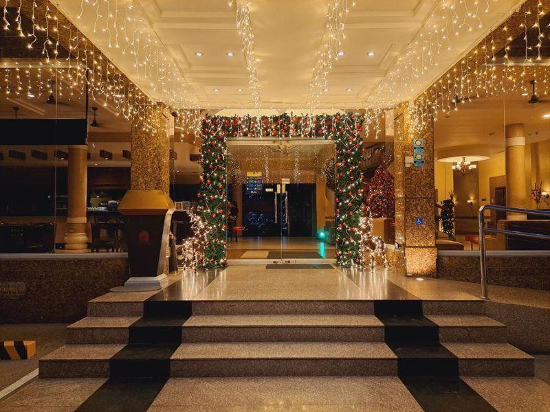 Savannah Resort Hotel Angeles Exterior foto